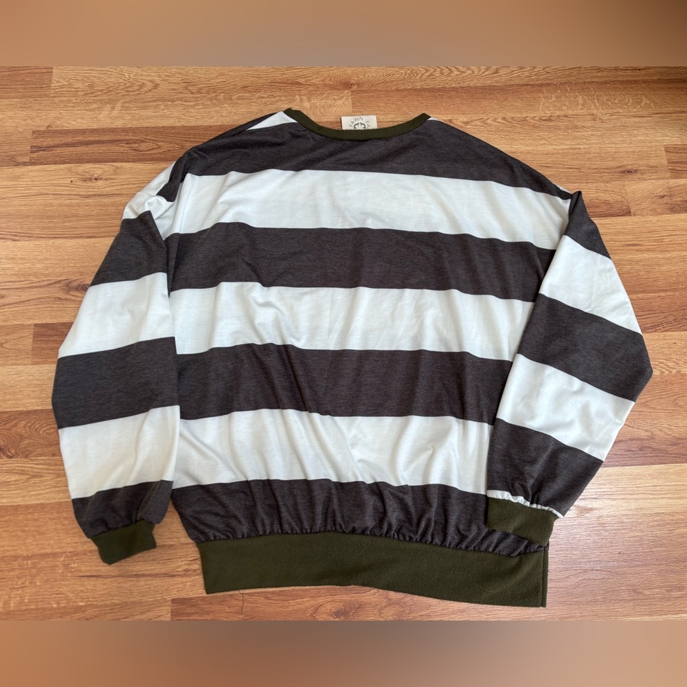 Fantastic Fawn Knit Top Gray & White Striped Long Sleeve Women’s X Large - Picture 7 of 9